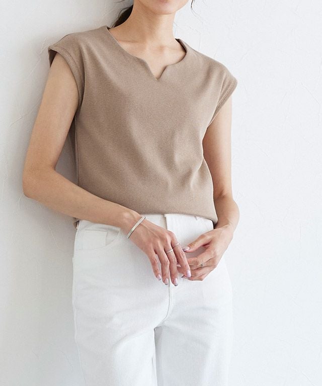 165cm / ライトベージュ / キーネック / M