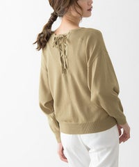 後ろレースアップニット