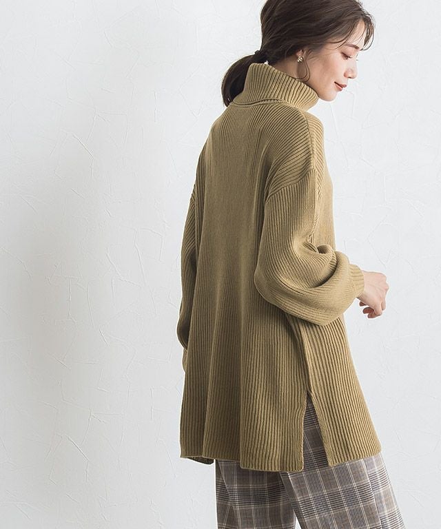 サイドスリットタートルニットチュニック