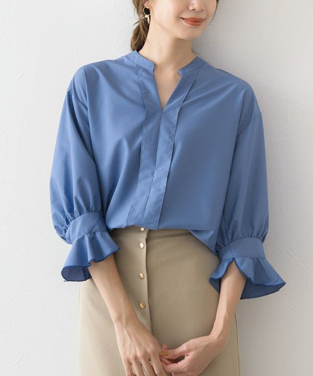 フリルスリーブ ノーカラーブラウス