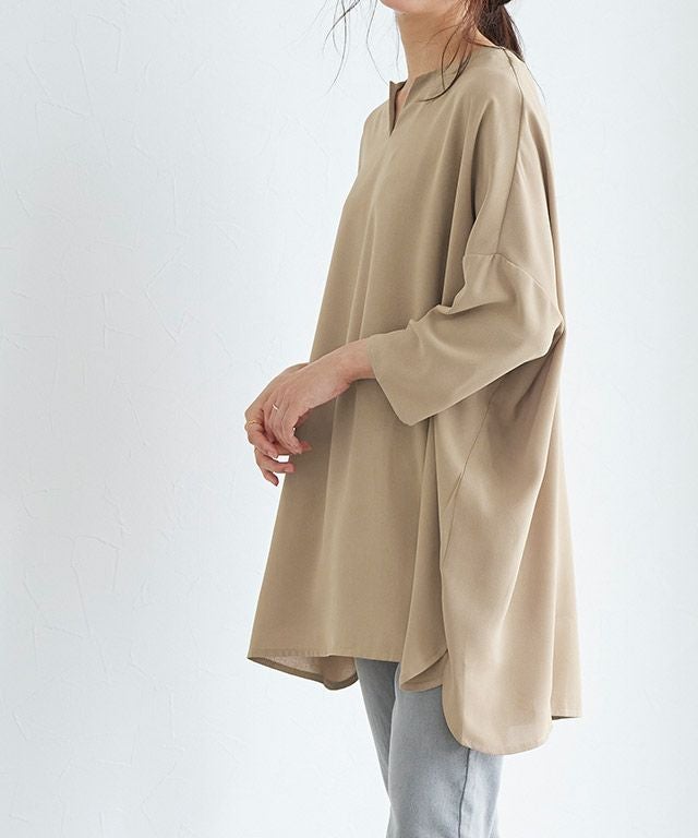 キーネックチュニックブラウス