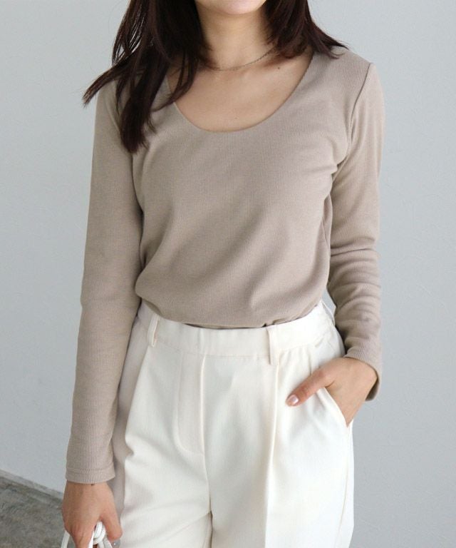 157cm / ライトベージュ / ワイドネック / M