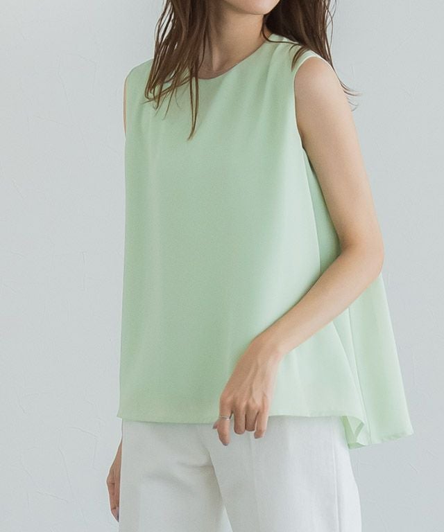 Aラインノースリーブブラウス