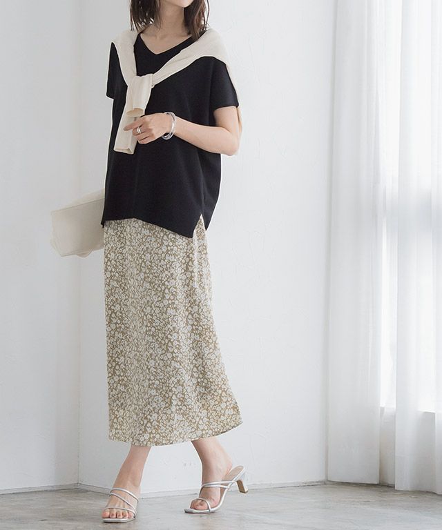 選べる2柄セミフレアスカート