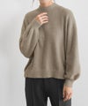 シャギーハイネックバルーン袖ニット