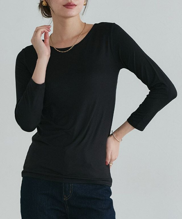 167cm / ブラック / クルーネック / M