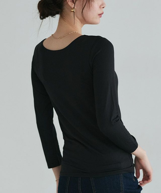 167cm / ブラック / クルーネック / M