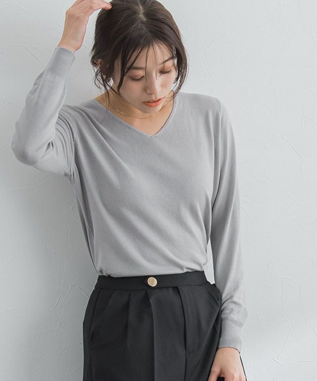 167cm / グレー / Vネック / M