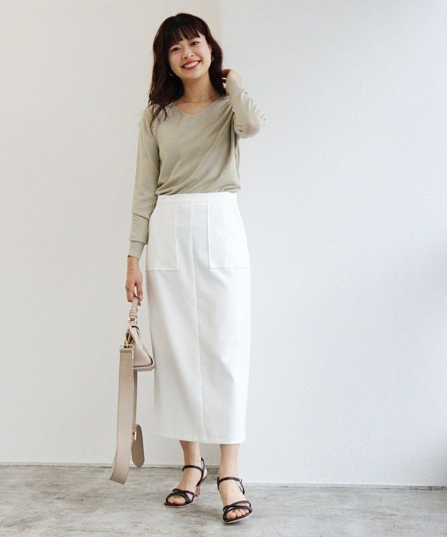 157cm / グレージュ / Vネック / M