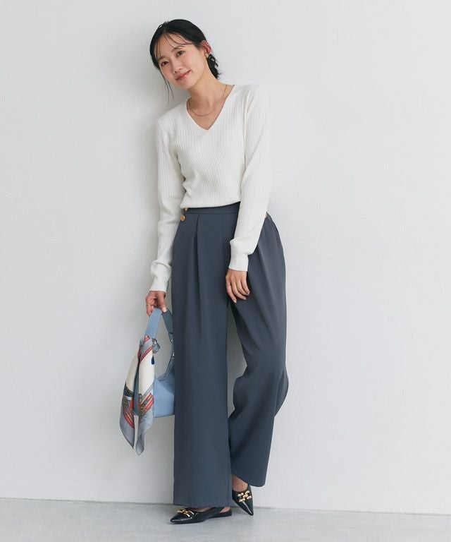 162cm / オフホワイト / Vネック / M