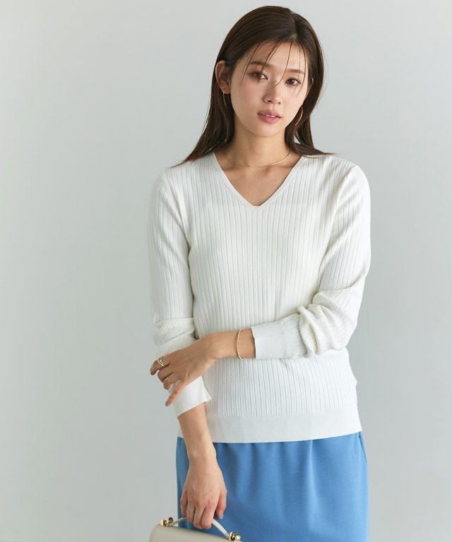 166cm / オフホワイト / Vネック / M