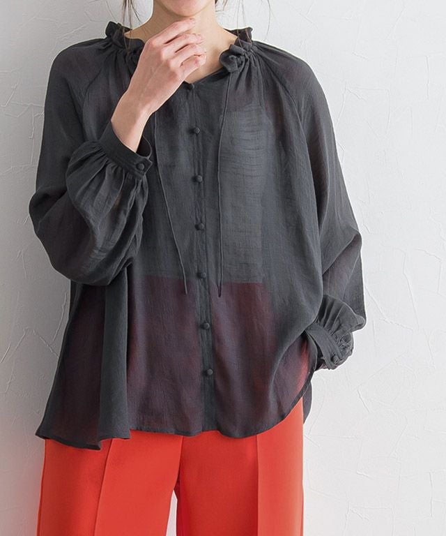 スラブフリルネックブラウス