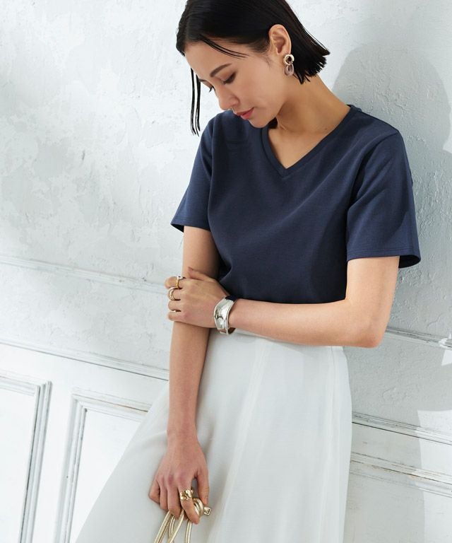 165cm / ネイビー / Vネック / M
