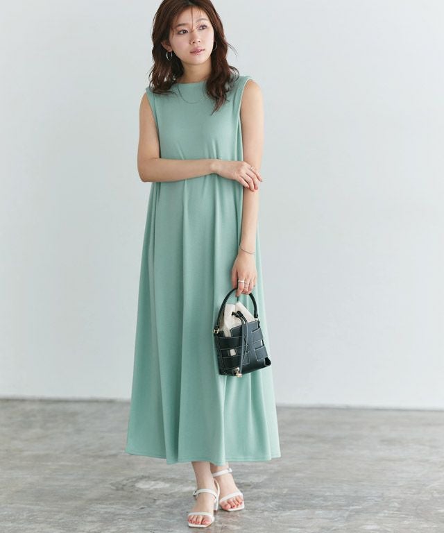 タックスリーブロングワンピース 【Pierrot】【スピード配送