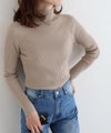 ストレッチリブハイネックニット