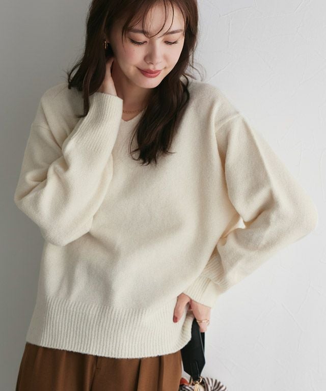 167cm / アイボリー / Vネック / M