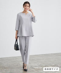 キーネックパールブラウスセットアップ