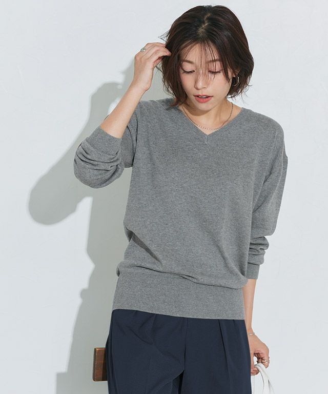 167cm / 杢チャコール / Vネック / M