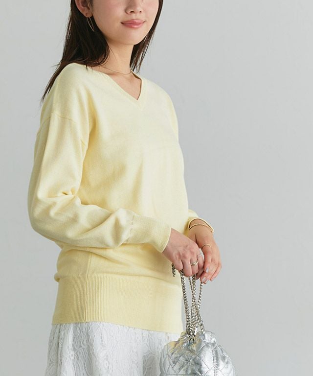 166cm / ライトイエロー / Vネック / M