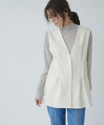 ノーカラータックジレ