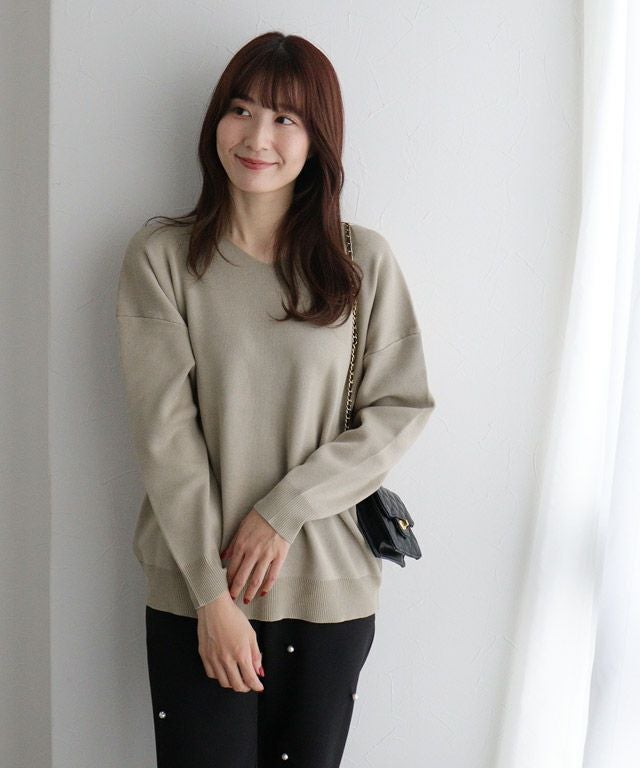 163cm / グレージュ / Vネック / M