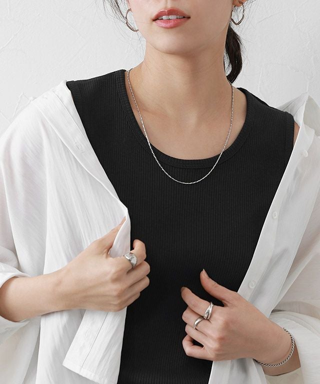 167cm / ブラック / クルーネック / M