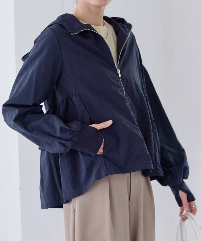 167cm / ネイビー / M