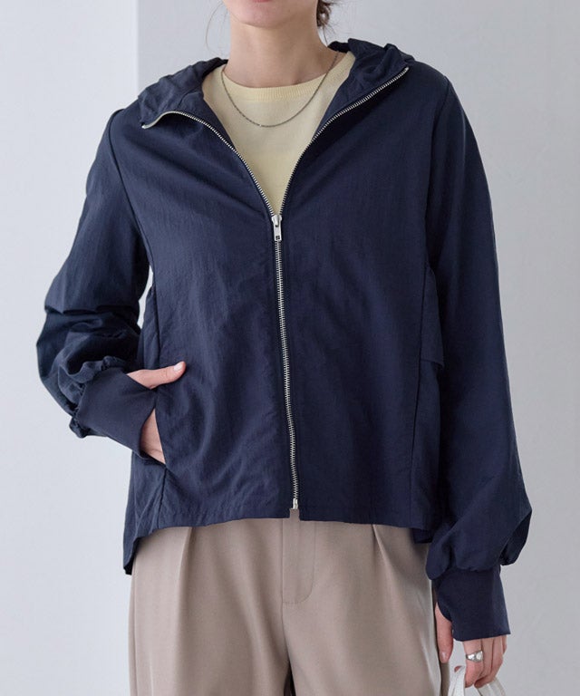 167cm / ネイビー / M