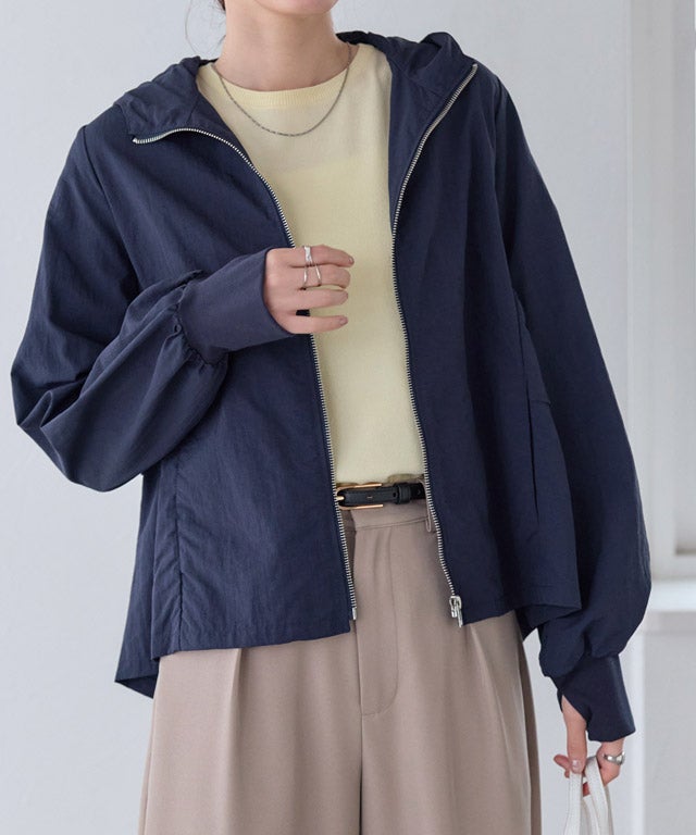 167cm / ネイビー / M