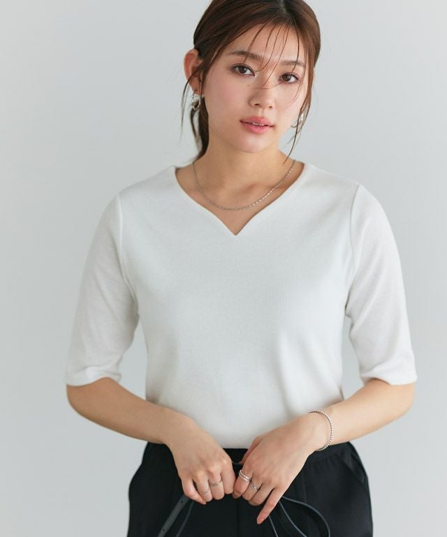 166cm / オフホワイト / キーネック / M