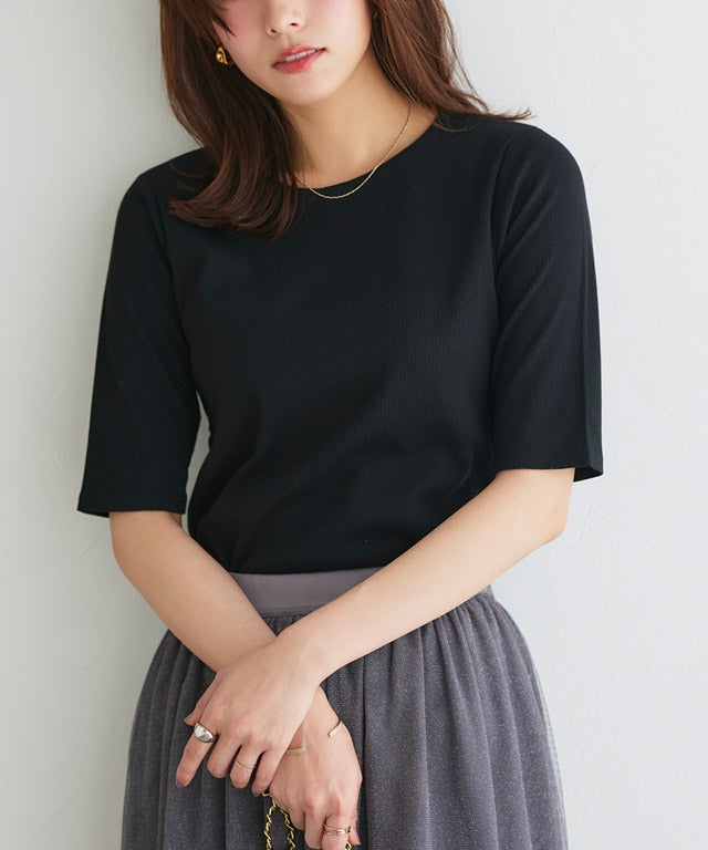 167cm / ブラック / クルーネック / M