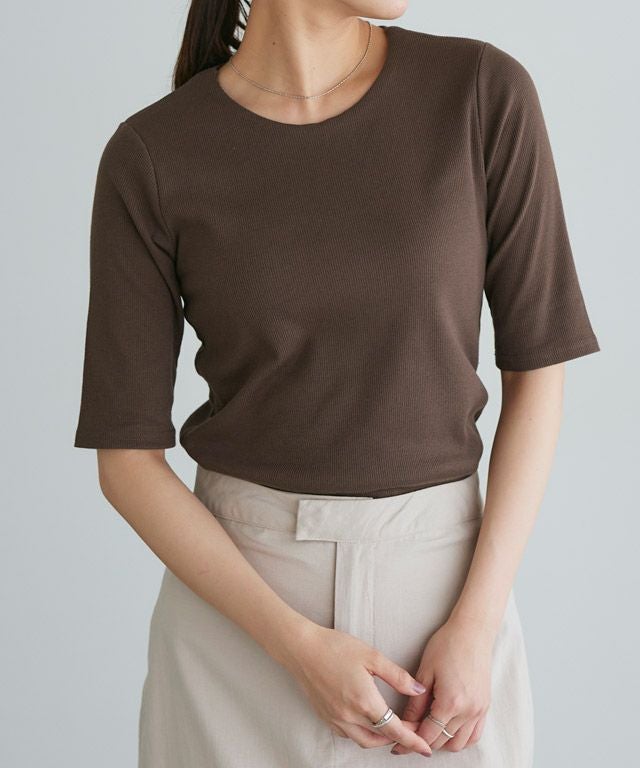 167cm / ブラウン / クルーネック / M