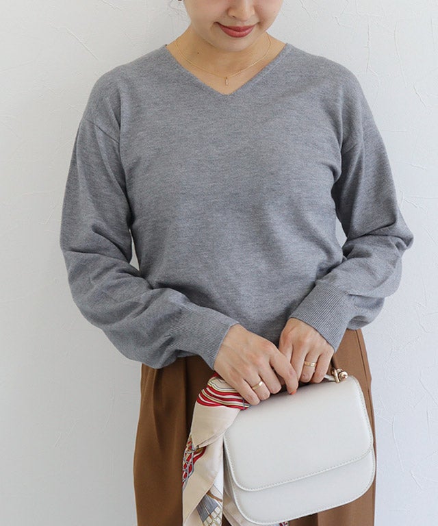 157cm / 杢グレー / Vネック / M
