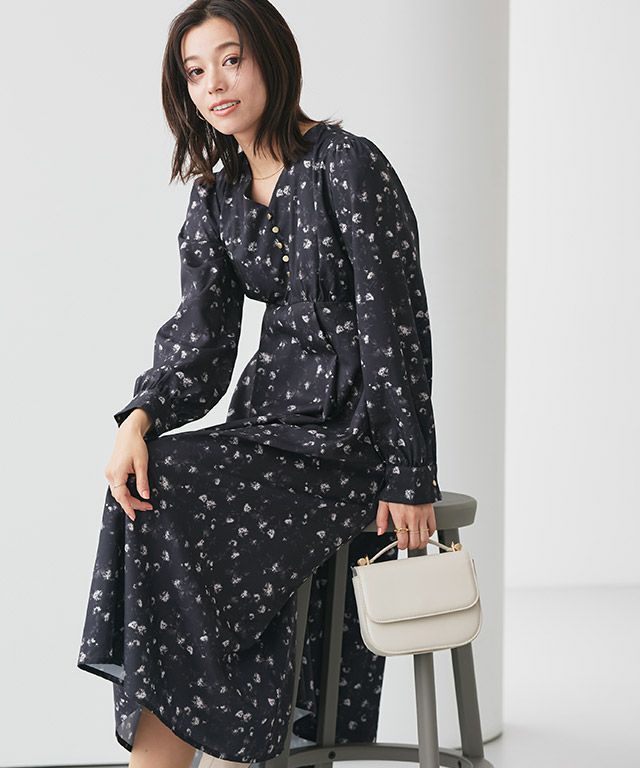 167cm / 花柄 / ネイビー / M