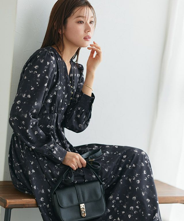 166cm / 花柄 / ネイビー / M