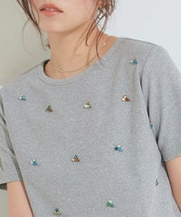 多色ビジュー使いプルオーバー