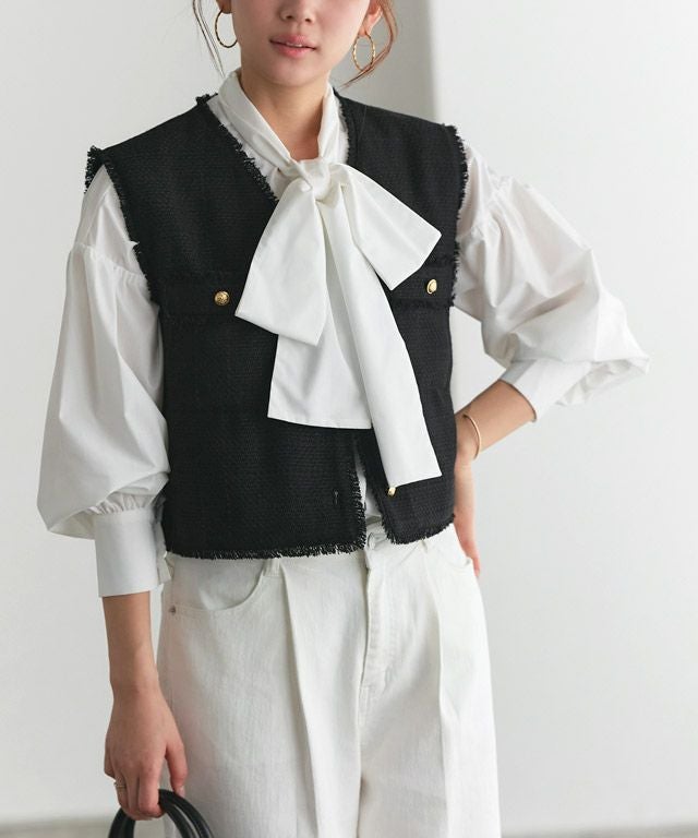 ゴールドボタンフリンジツイードベスト