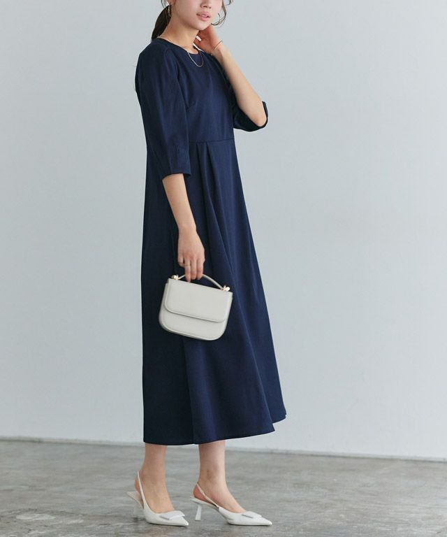 166cm / ネイビー / M