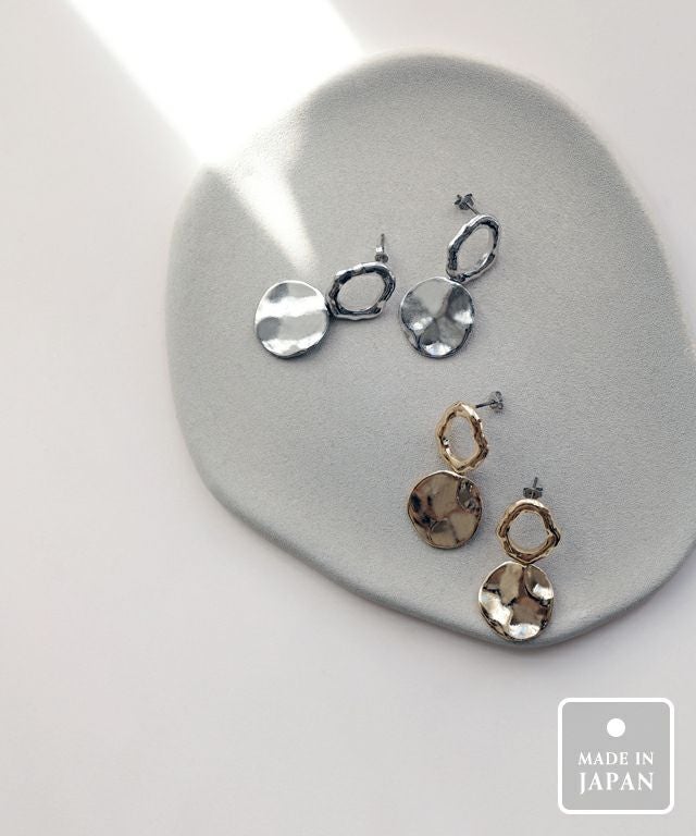 ペタルキャストピアス