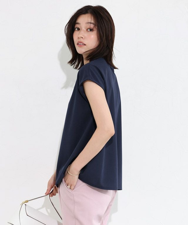 167cm / ネイビー / M