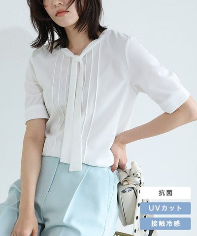 ピンタックタイデザインTブラウス