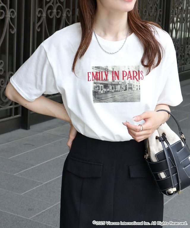 EMILY IN PARIS】ロゴTシャツ【Pierrot】 【スピード配送】 | 【公式