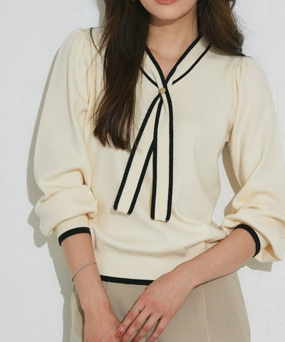 タイデザインニット