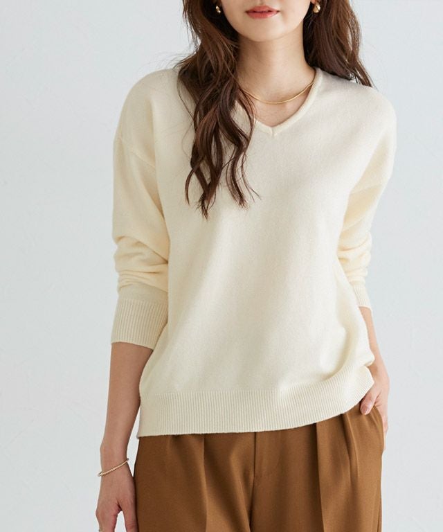 166cm / アイボリー / Vネック / M