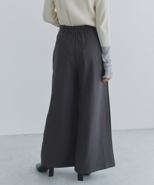 163cm / チャコール / M