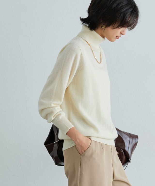 166cm / アイボリー / M