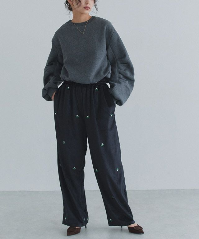 163cm / チャコール / M