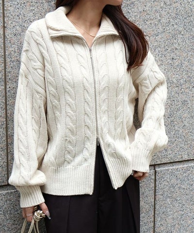 ダブルジップケーブルニット