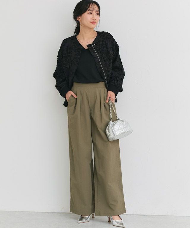 162cm / ブラック / Vネック / M