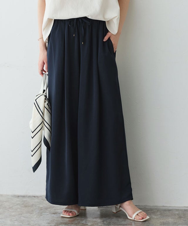 167cm / ネイビー / M